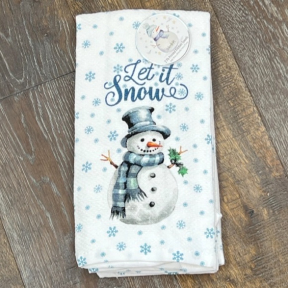 Colordrift - ‘Let it Snow’ dish towels (2). NWT Last One!